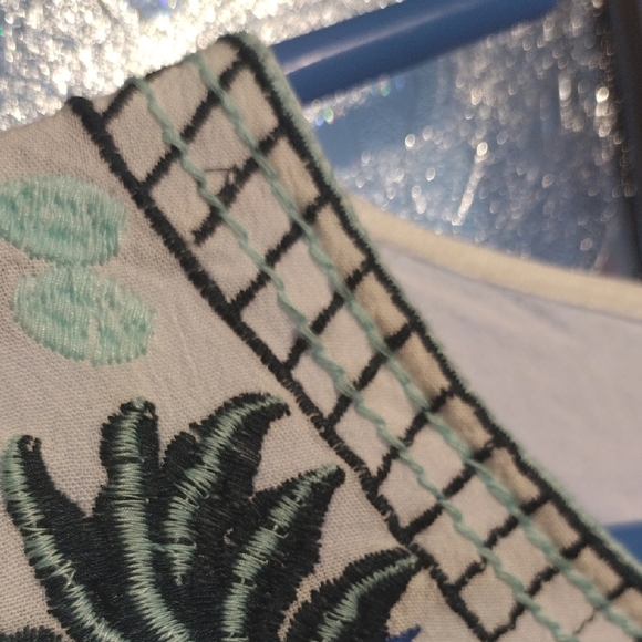 Embroidered Green, White and Blue Women's Top - Picture 11 of 12